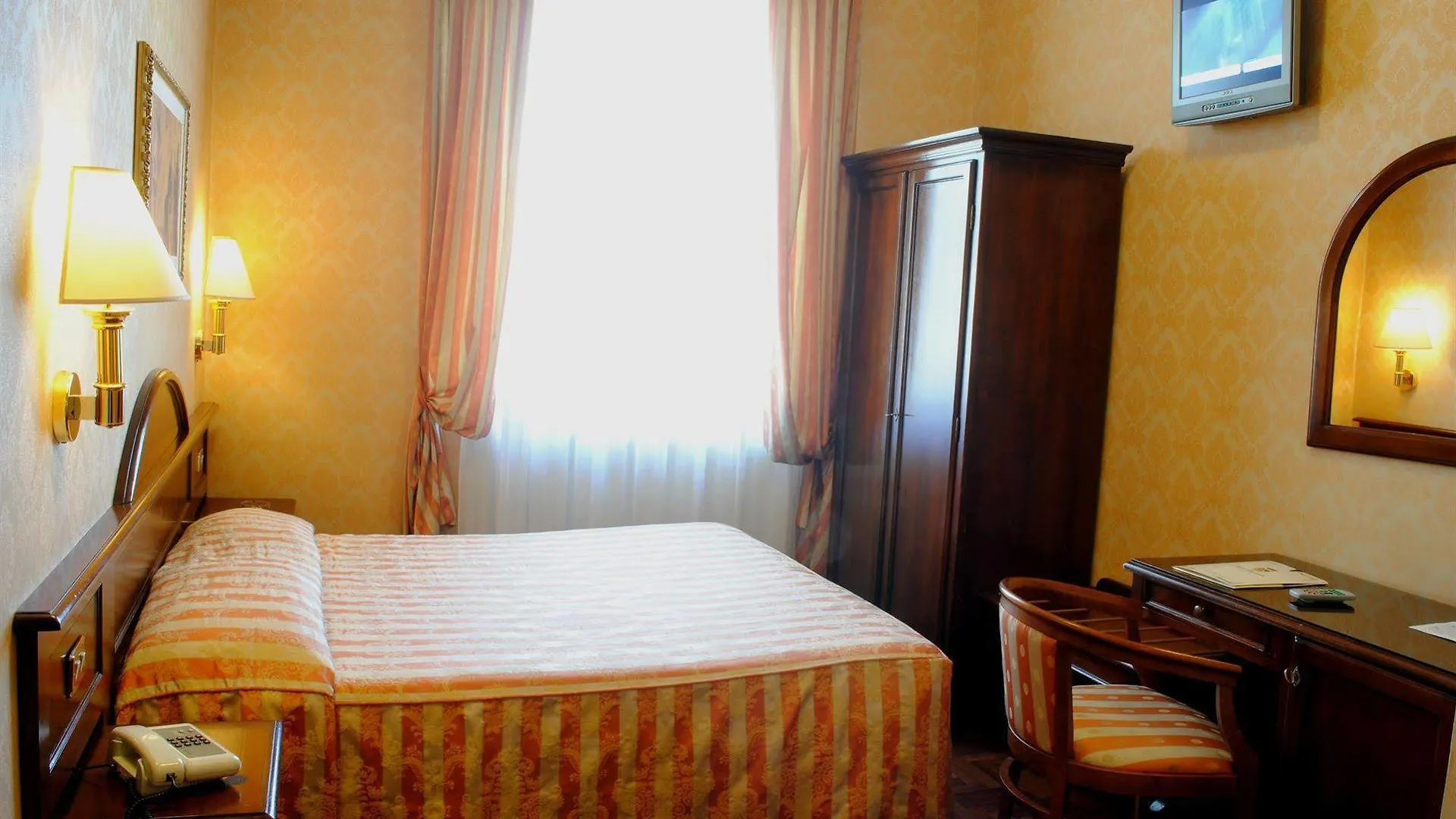 Hotel Boccaccio Firenze 3*,  Olaszország